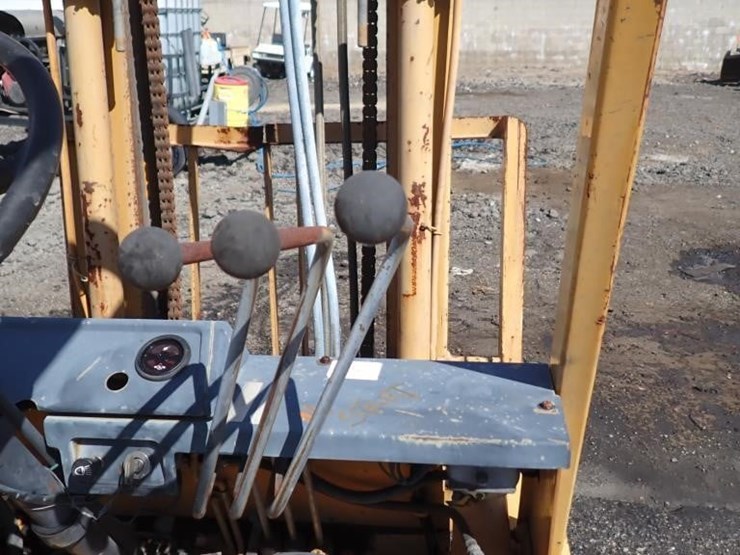komatsu-fg20st4-forklift-image-17