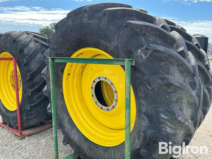 john-deere-r4044-image-20