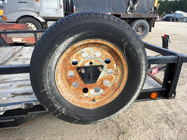 #2403-•-2015-load-trail-16'-trailer-image-22