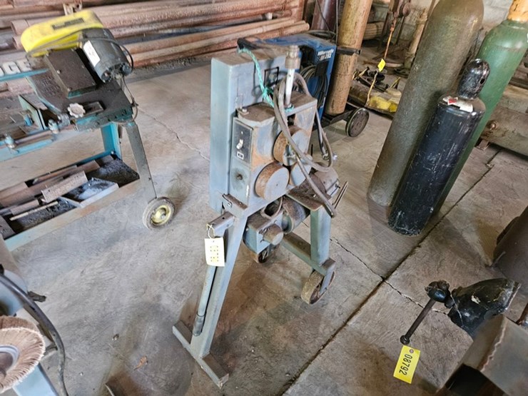 #8790-•-metal-bending-machine-image-1
