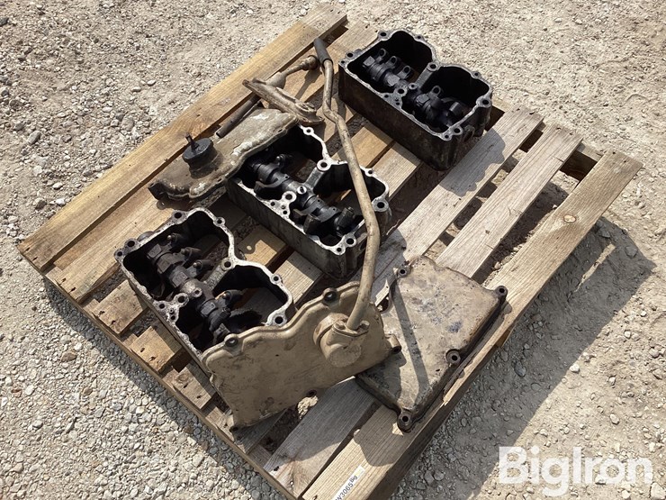 cummins-small-cam-rocker-box-image-3
