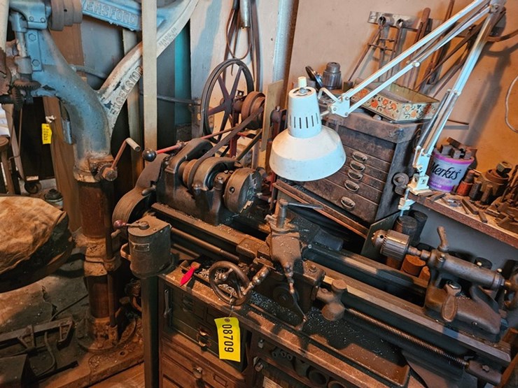 #8709-•-antique-lathe-image-13