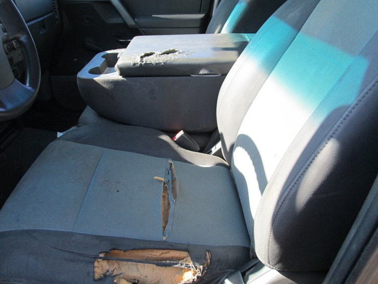 2004-nissan-titan-image-21