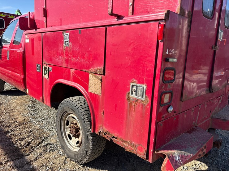 2014-ford-f350-image-16