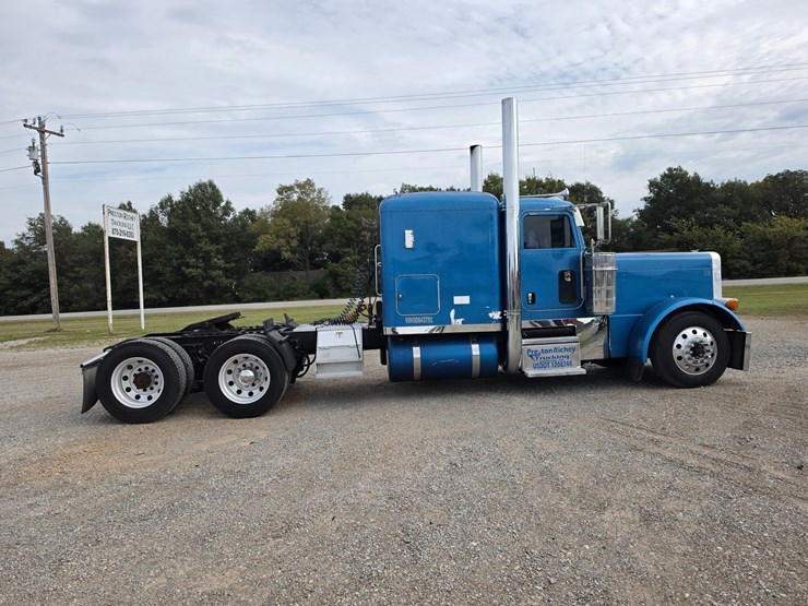 2005-peterbilt-379-image-20