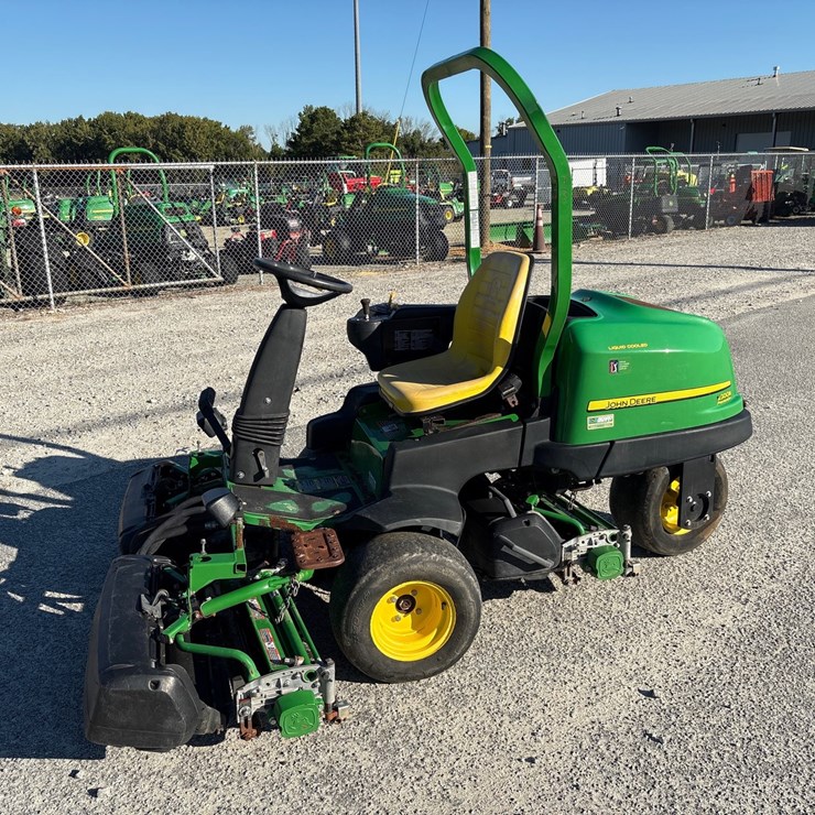 JOHN DEERE 2500B