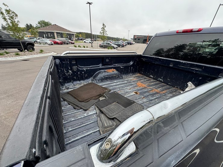 2009-chevrolet-2500-image-19