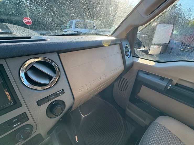 2012-ford-f350-image-38