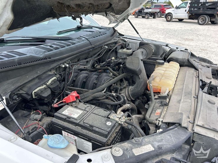 2016-ford-f150-image-8