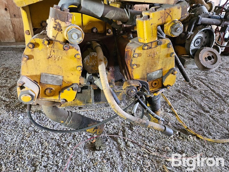 caterpillar-3208-image-9