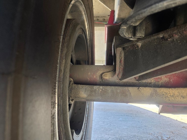 2014-wilson-hopper-bottom-image-47