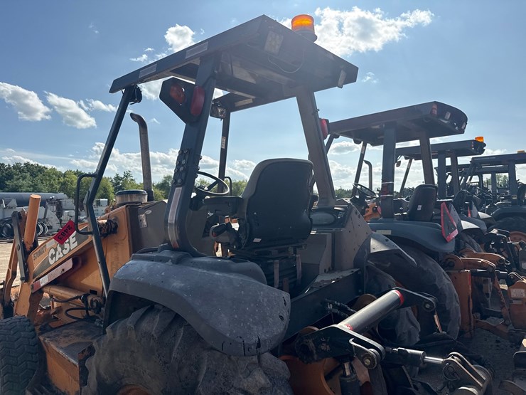 #2483-•-2009-case-570mxt-series-3-skip-loader-image-20