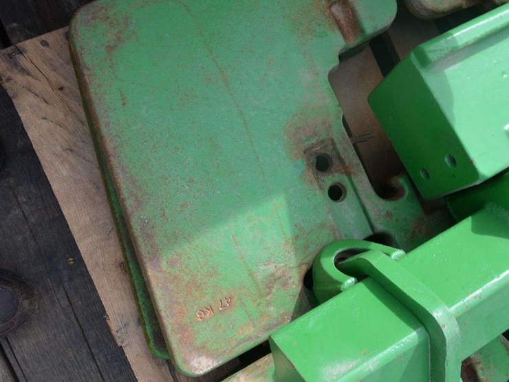 (12)-suitcase-weights-and-bracket-image-3