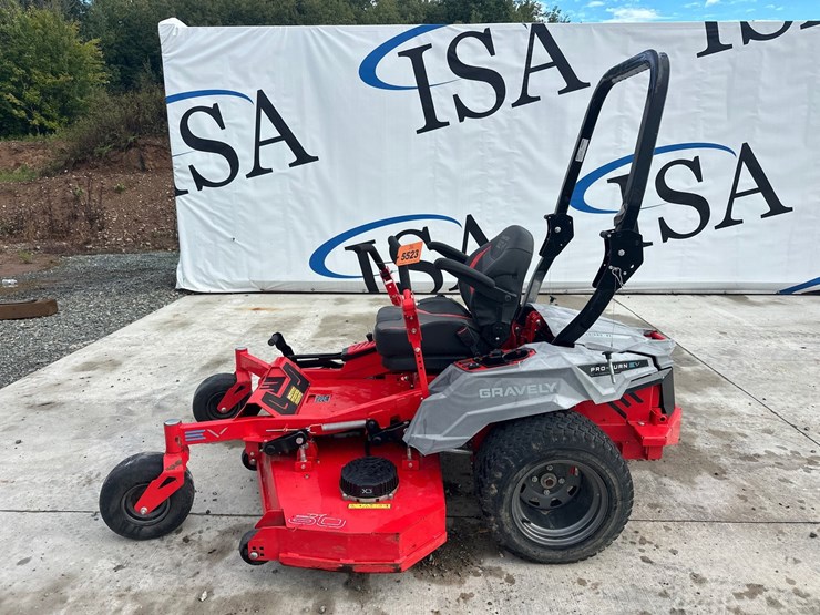 gravely-proturn-60-image-2