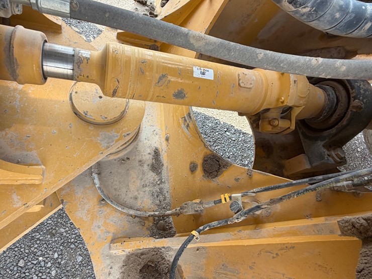 2018-caterpillar-980m-image-45