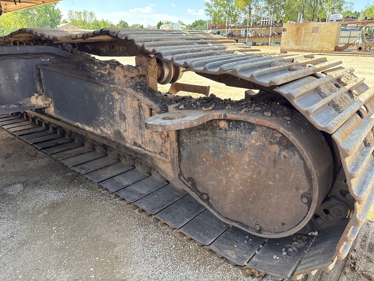 2012-caterpillar-c13-image-85