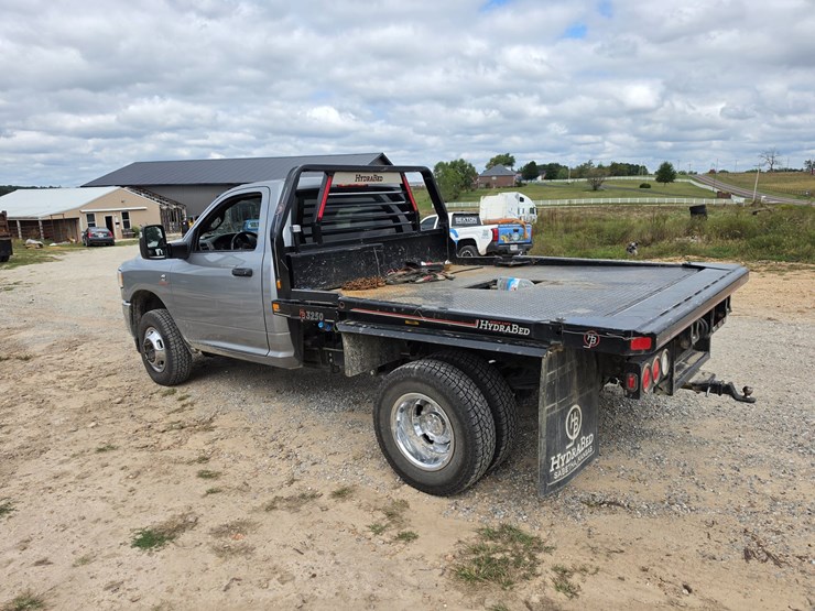 2024-dodge-3500-image-6