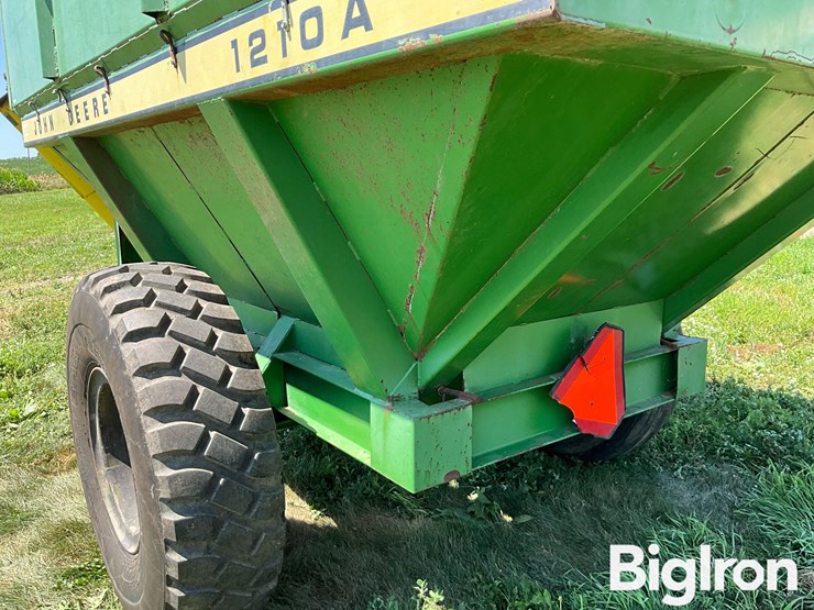 john-deere-1210a-image-12