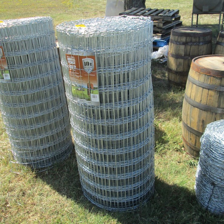 #50201 • Unused Farm Gard Horse Fencing12.5 Guage 2x4 Mesh 48" x 200' INV#50201
