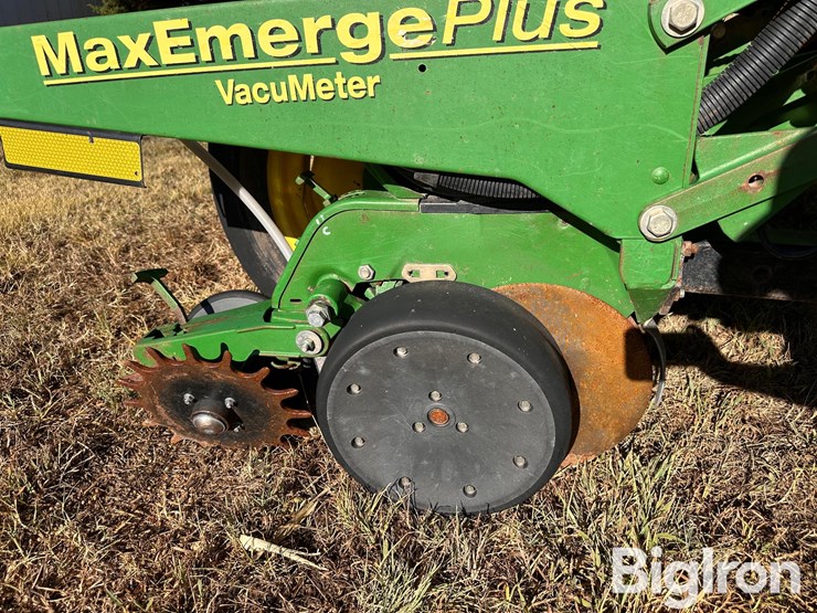 john-deere-1770-image-15