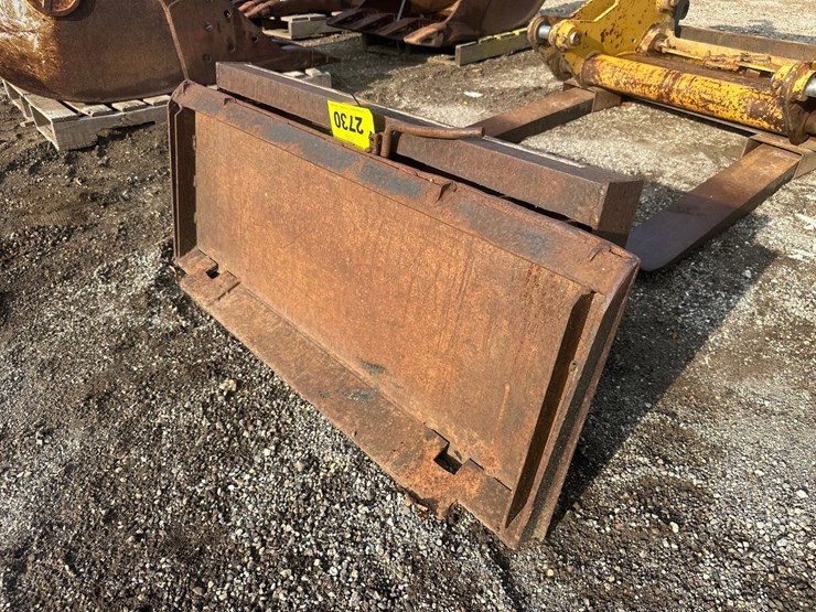 #2730-•-skid-steer-trailer-mover-attachment-image-2