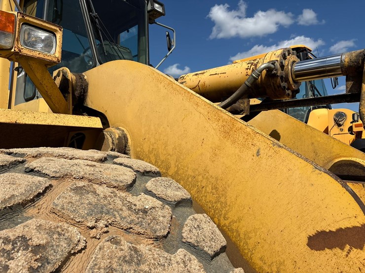 komatsu-wa500-1le-image-30