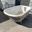 #4050-•-cast-iron-clawfoot-tub-(08)-image-3