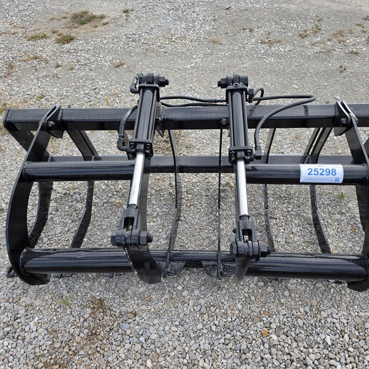 #25298 • Skid Steer Grapple Attachment