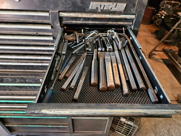 #8707-•-waterloo-traxx-series-fully-loaded-tool-box-image-6