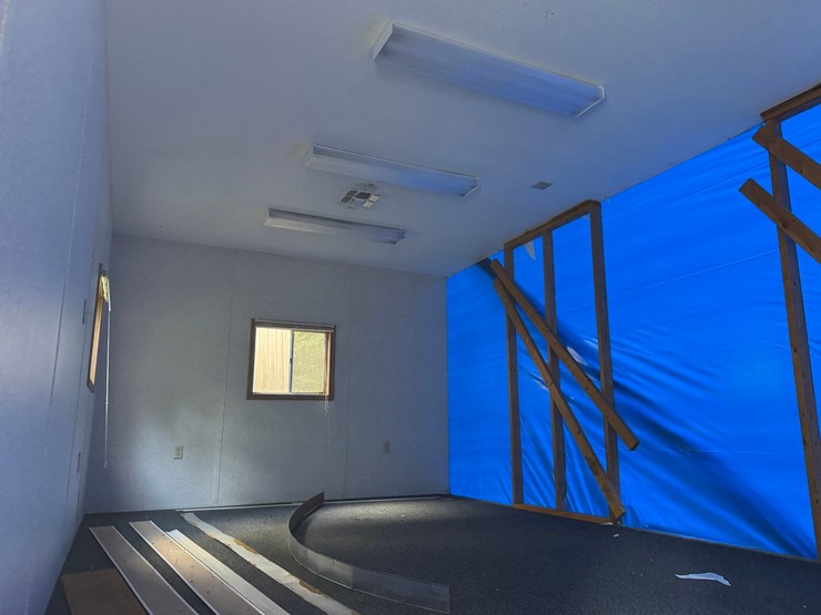 #3295-•-24'x56'-mobile-office-trailer-image-30