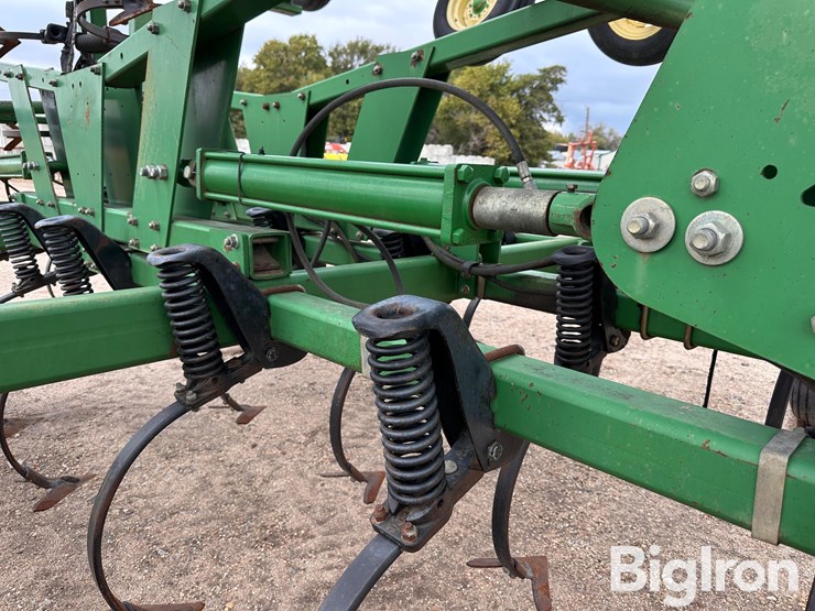 john-deere-2200-image-18
