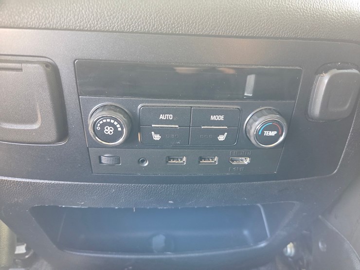 2019-gmc-yukon-image-39