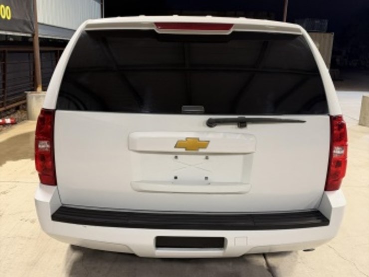 2014-chevrolet-tahoe-image-7
