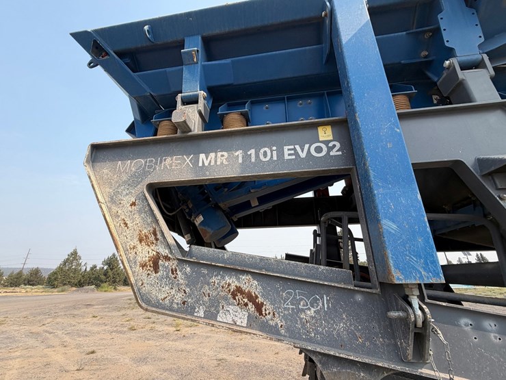 #2501-•-2022-kleeman-mobirex-mr110i-evo2-impact-crusher-image-13