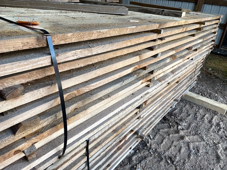 #1676-•-bundle-of-pine-boards-image-7