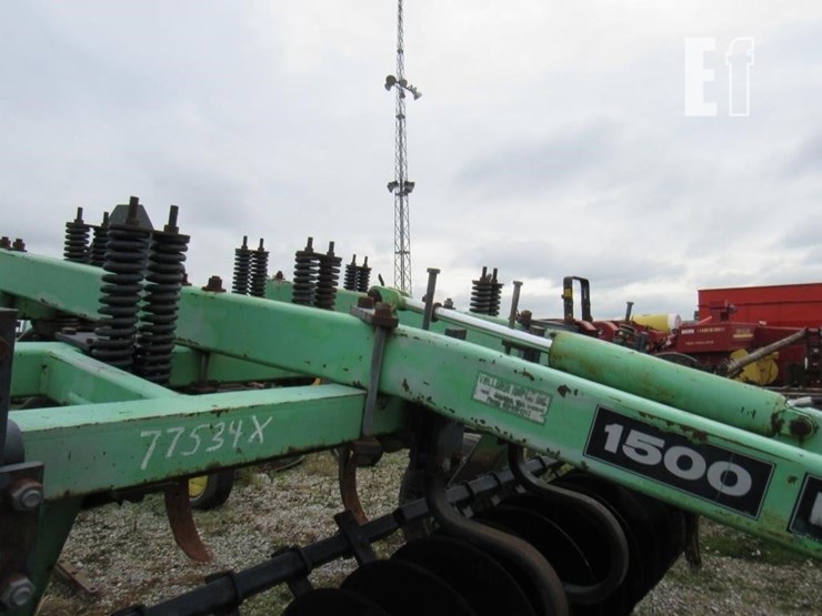 deutz-allis-1500-image-2