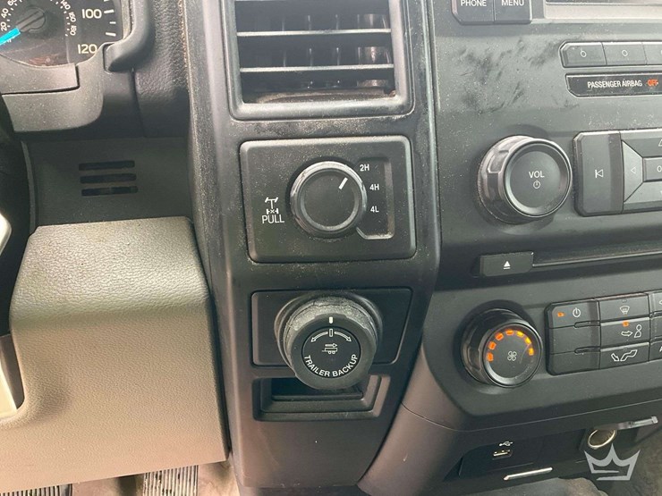 2016-ford-f150-image-22