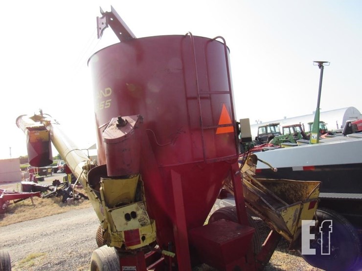 355-new-holland-355-image-14