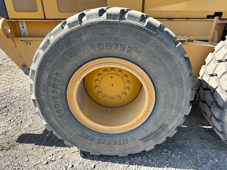 2013-deere-872gp-image-79