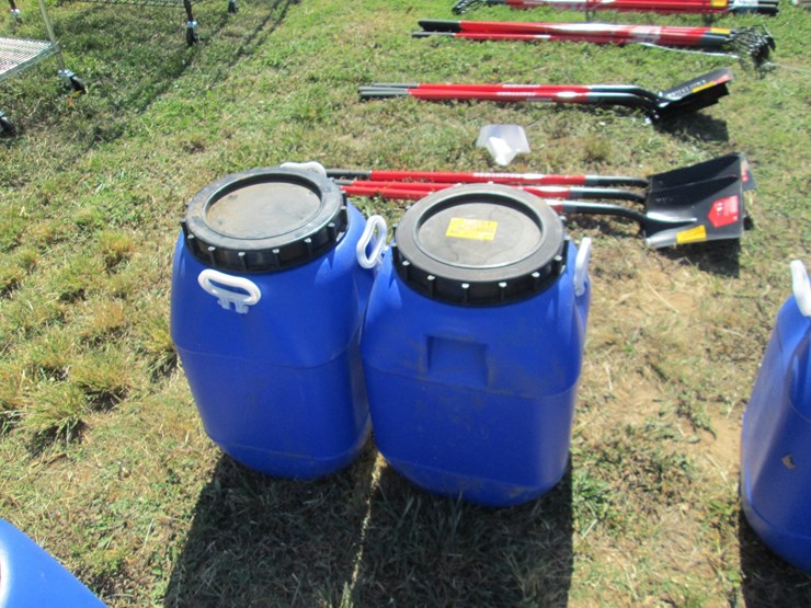 #50151-•-lot-of-(2)-jugs-w/lids-inv#50151-image-2