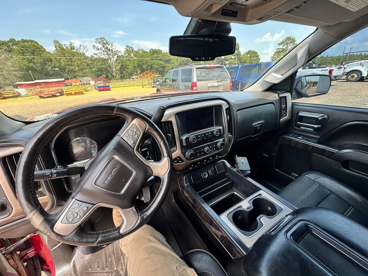 #8731-•-2014-gmc-sierra-pickup-truck-image-10
