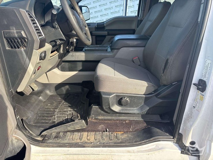 2015-ford-f150-image-12