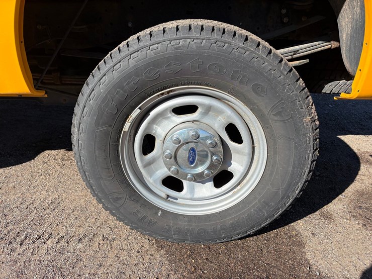 2013-ford-f350-image-71
