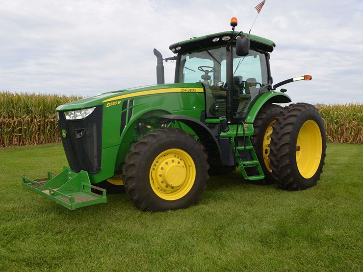 2011-john-deere-r-image-16