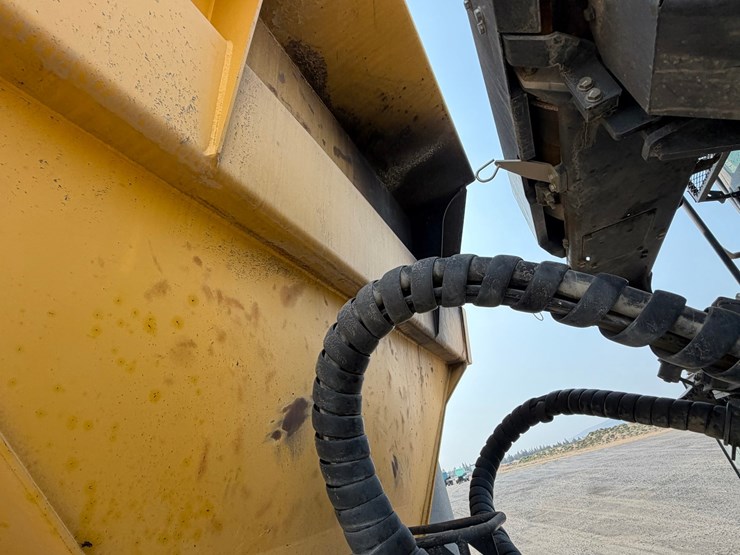 2018-komatsu-hm400-5-image-37