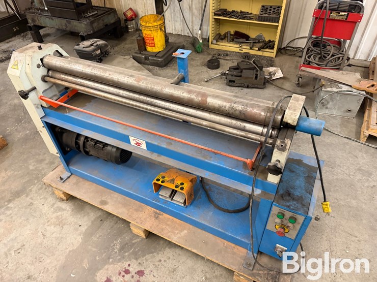2019-iron-bull-roller-image-1