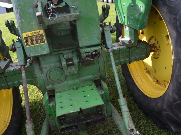 1962-john-deere-4010-image-9
