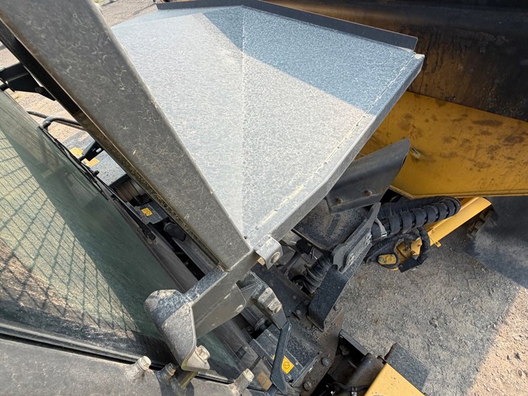 2018-komatsu-hm400-5-image-93