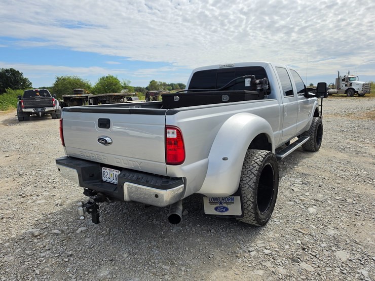 2015-ford-f350-image-15