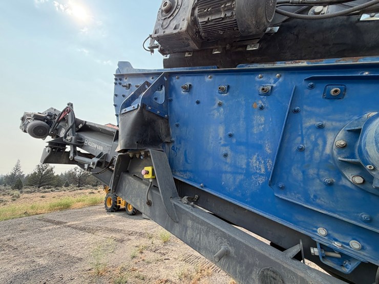 #2501-•-2022-kleeman-mobirex-mr110i-evo2-impact-crusher-image-44